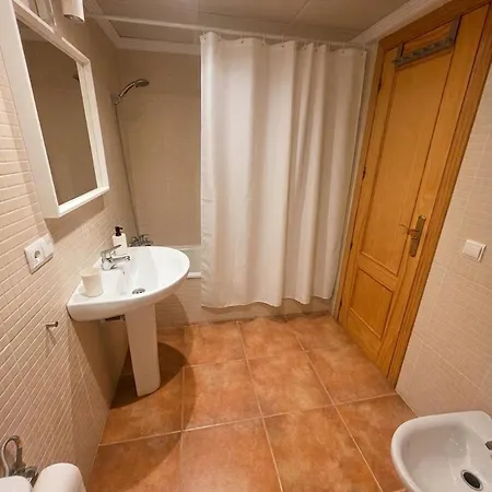 Centro Y Playa En Antonio Millon 아파트 네르하